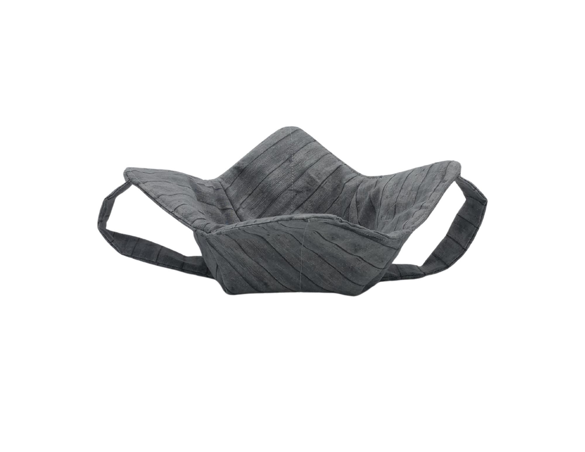 Grey Fence Bowl Cozy with Hand Support, Microwavable Hot Pad