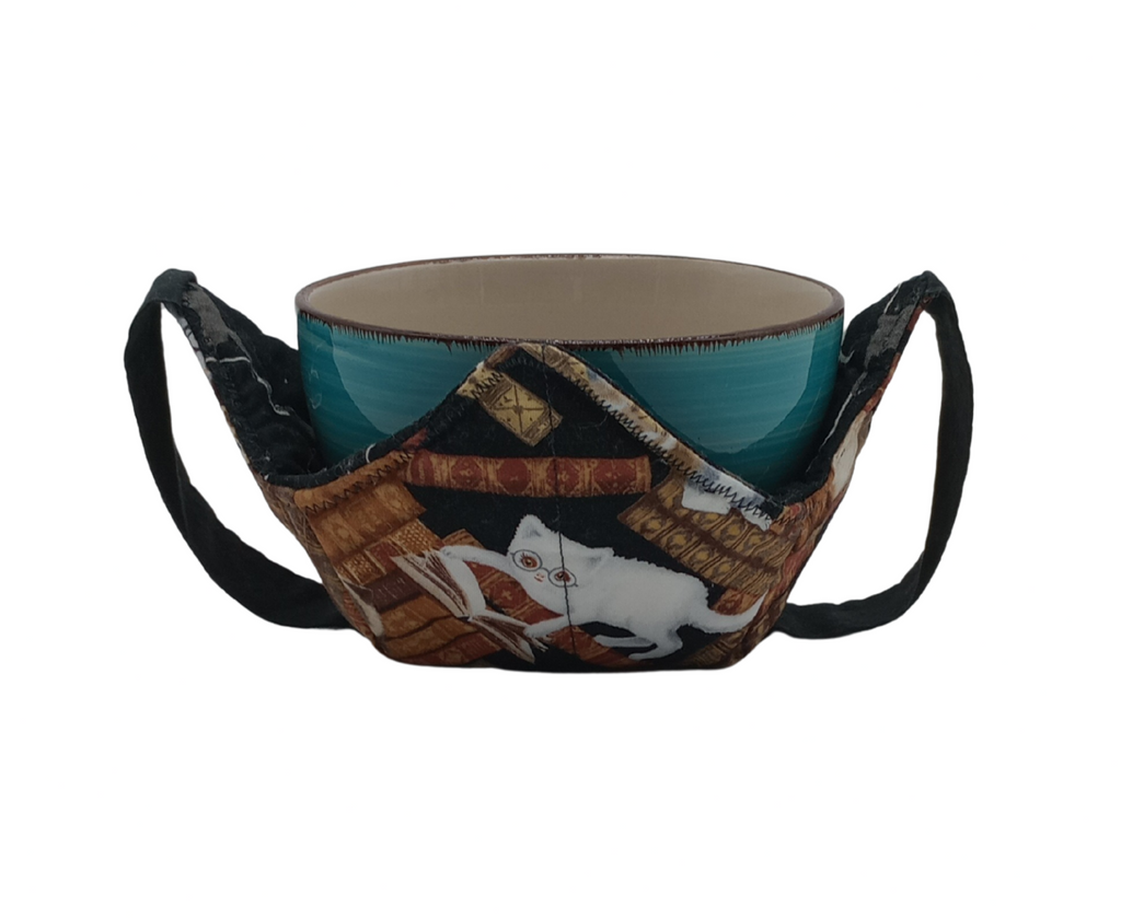 Playful Kittens Bowl Cozy with Hand Support, Microwavable Hot Pad